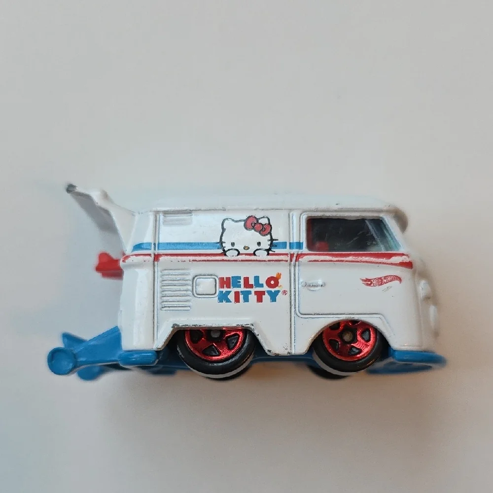 Hot Wheels theme scale model